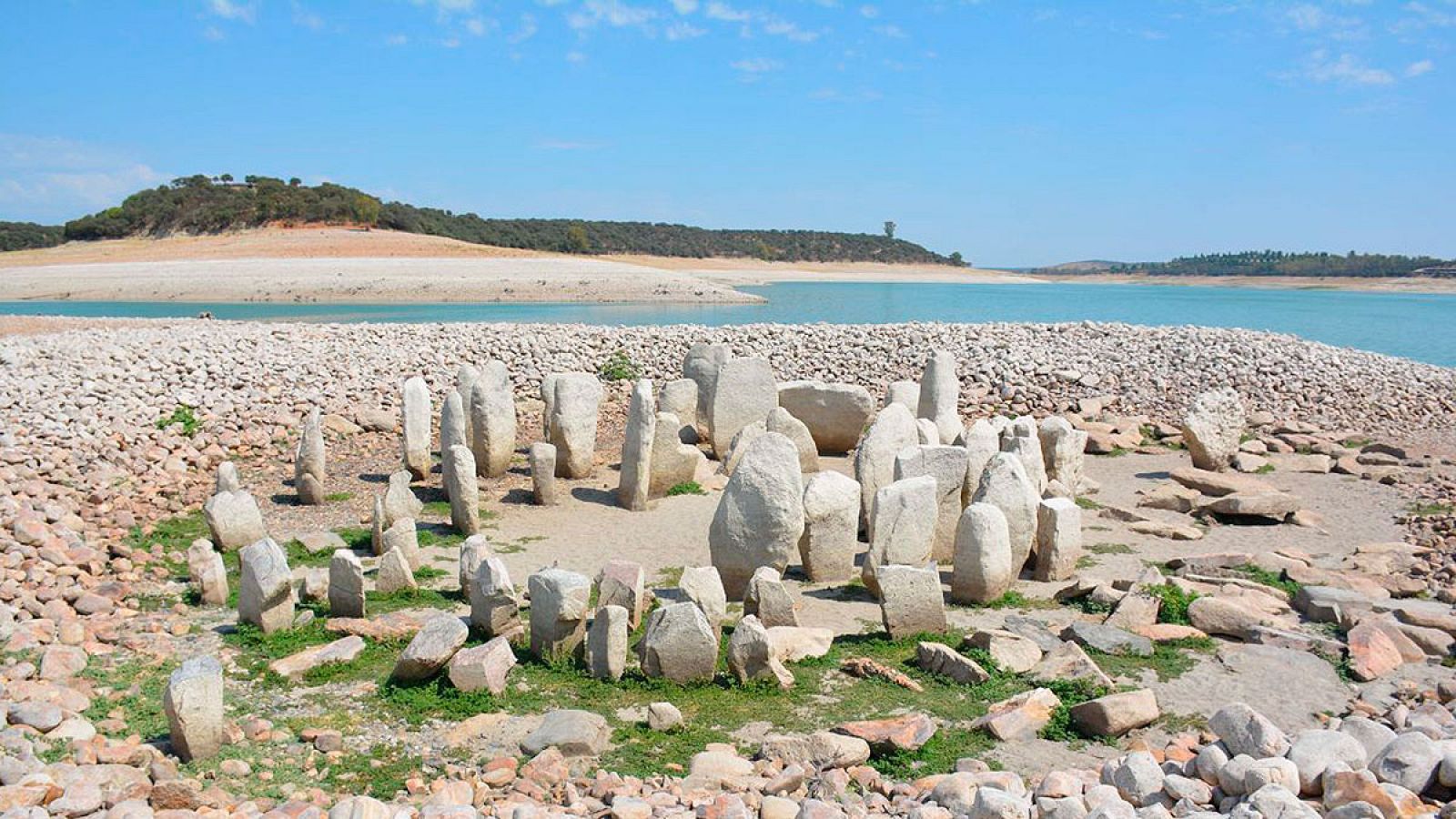 El Dolmen de Guadalperal quedará cubierto de nuevo por las aguas