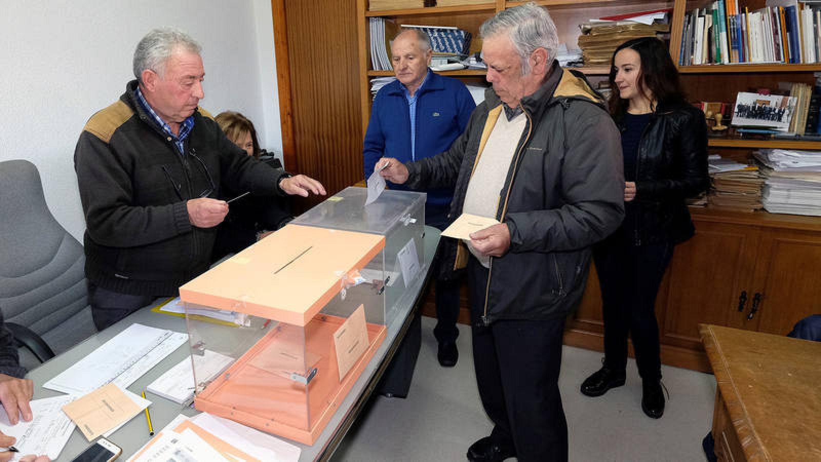  37 millones de españoles están llamados a votar el 10N