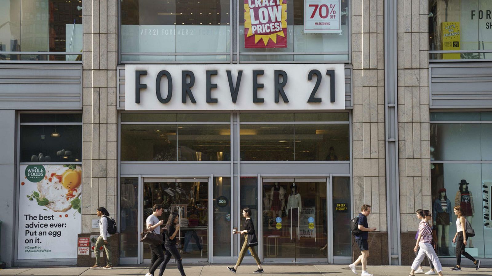 Forever 21 quiebra en EE.UU. pero continuará las operaciones en América Latina