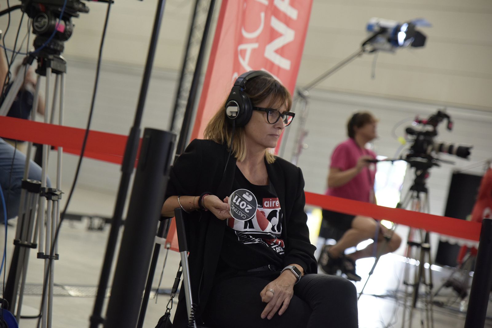 Noemi escucha a los aspirantes