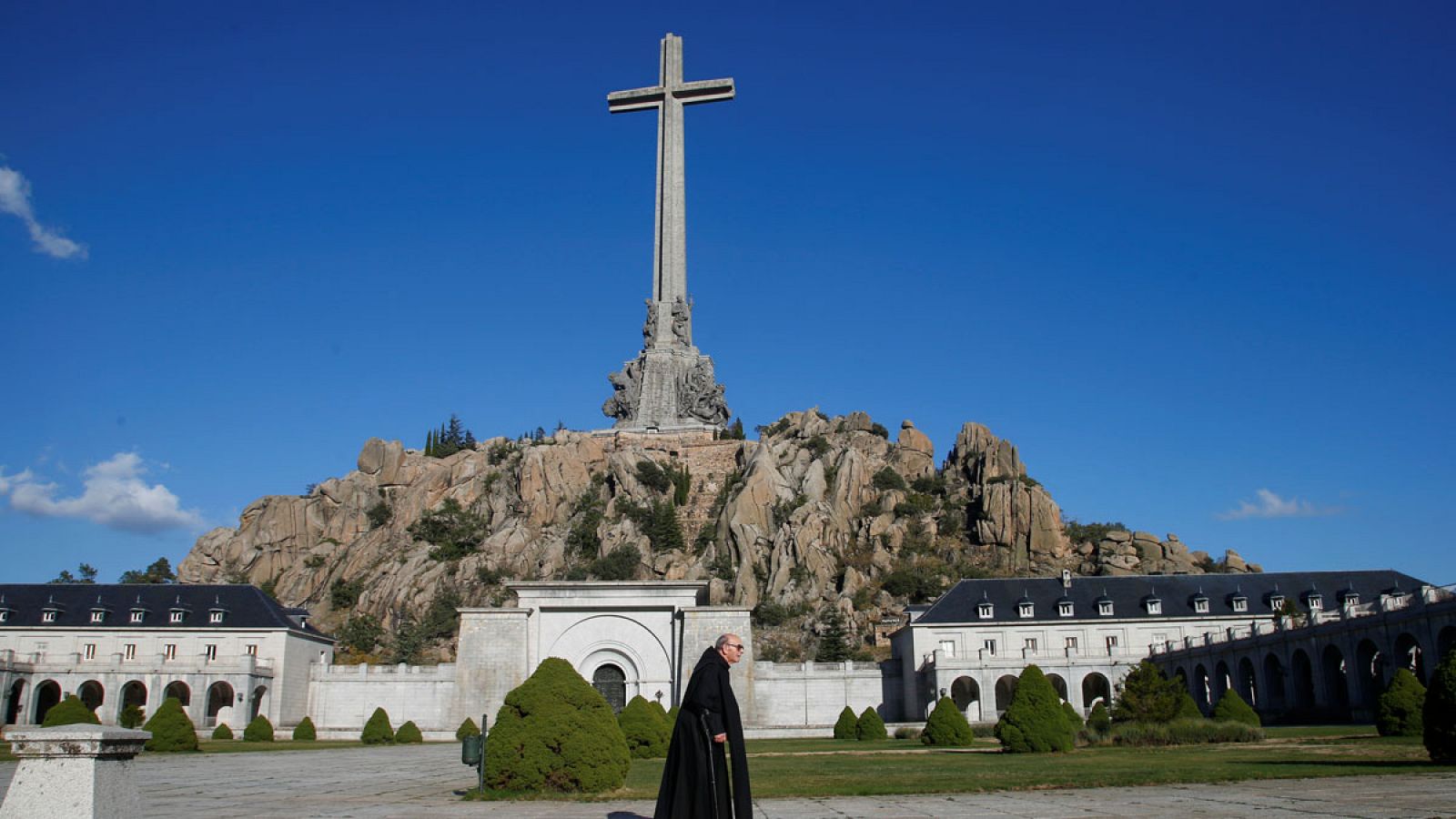 El Ejecutivo sacará los restos del dictador Francisco Franco del Valle de los Caídos en helicóptero