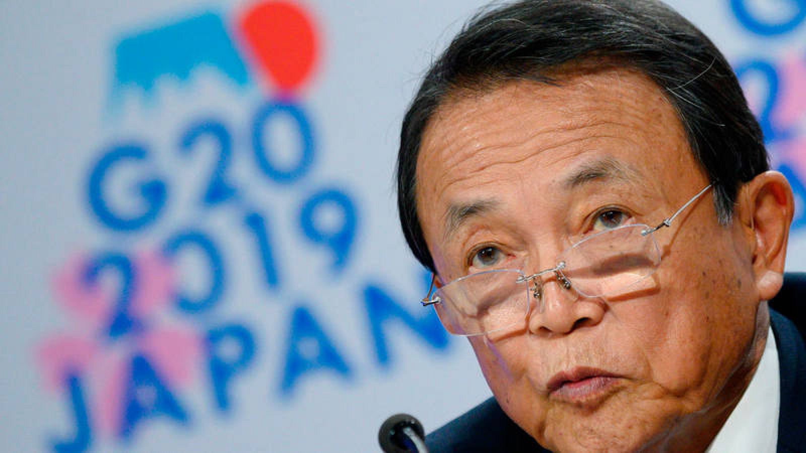 El ministro de Economía de Japón, Taro Aso.