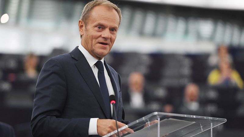 Tusk recomendará a los Veintisiete que acepten la prórroga del 'Brexit' que pide Londres