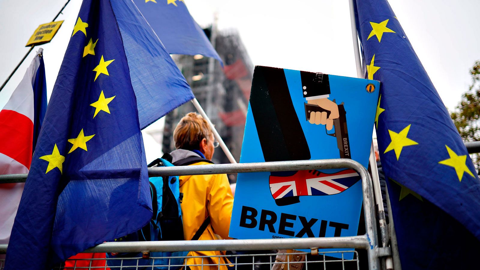 Manifestación en contra del 'Brexit' en las inmediaciones del Parlamento de Westminster, en Londres