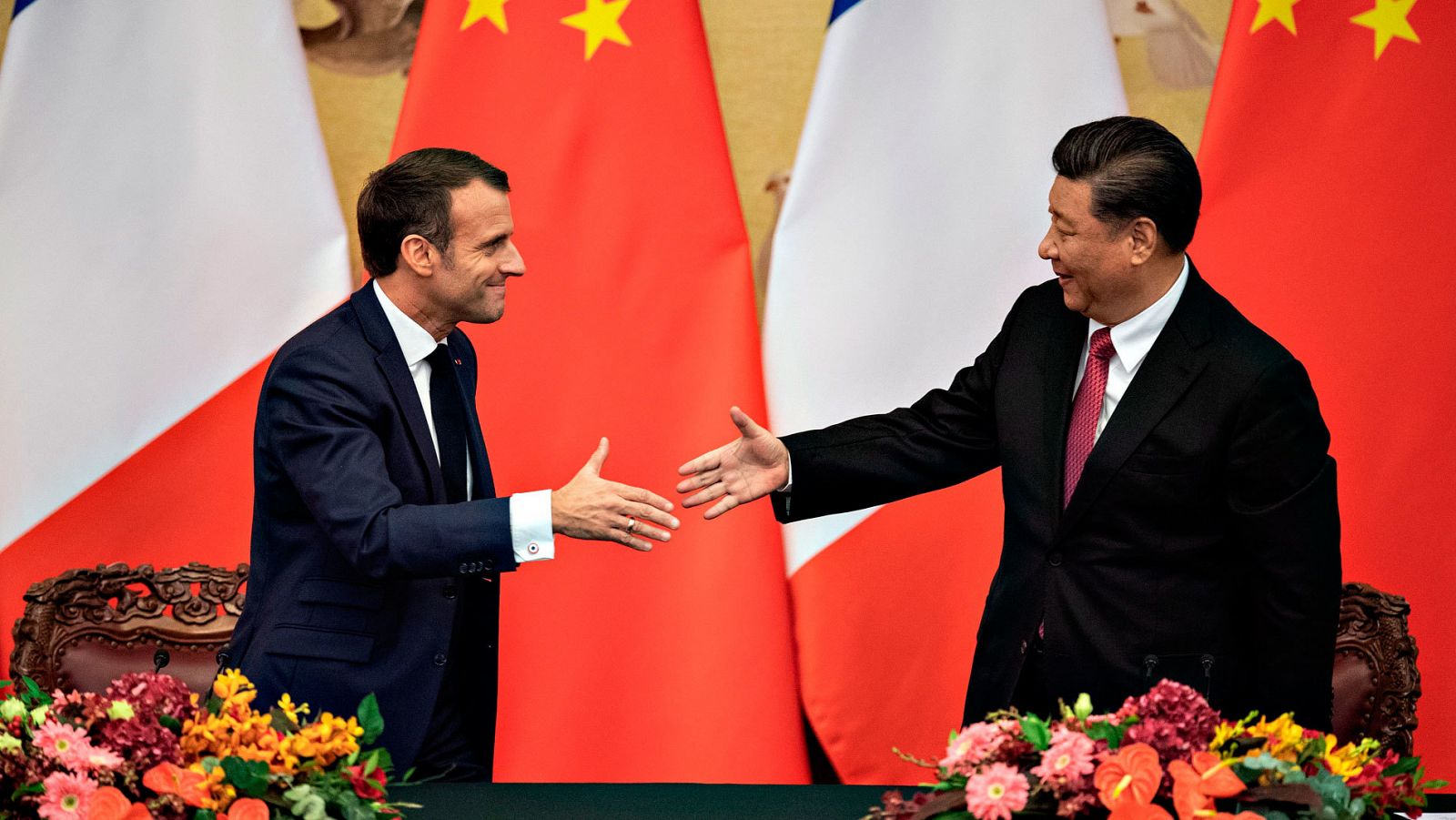 Los presidentes de Francia y China, Emmanuel Macron y Xi Jingping, durante la cumbre bilateral en Pekín