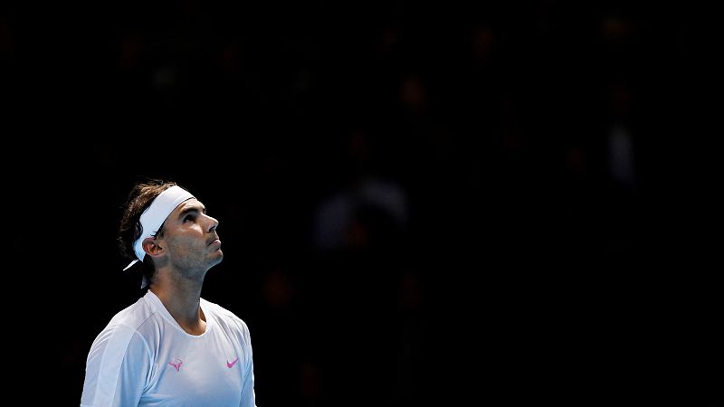 Zverev empequeñece el debut de Nadal en Londres