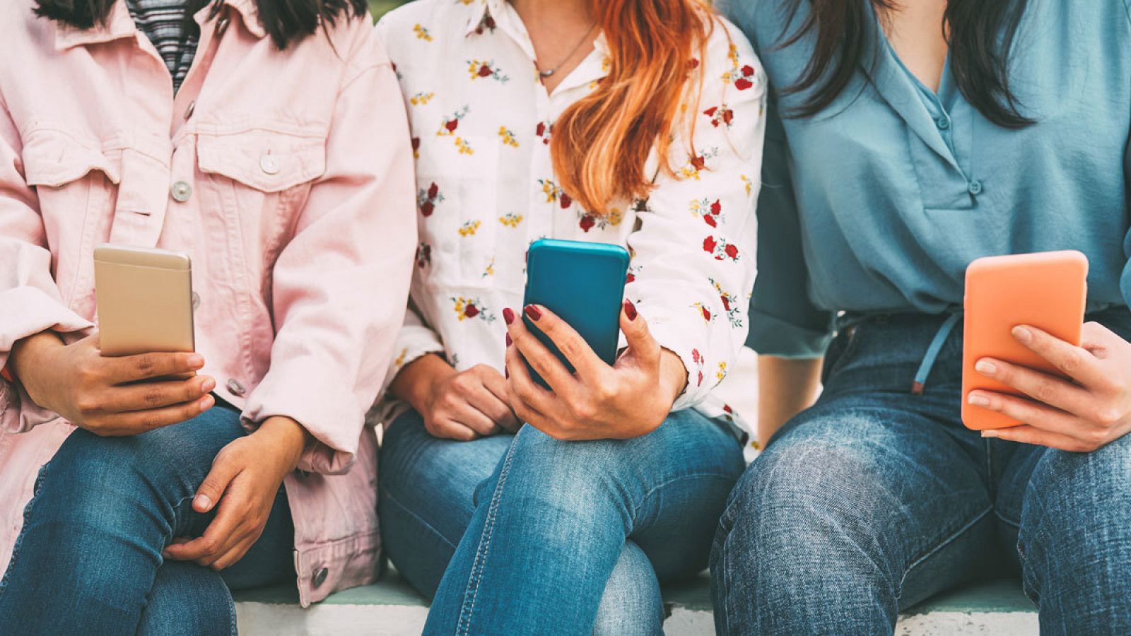 Navegar por internet es la principal actividad de ocio para el 75% de los jóvenes españoles