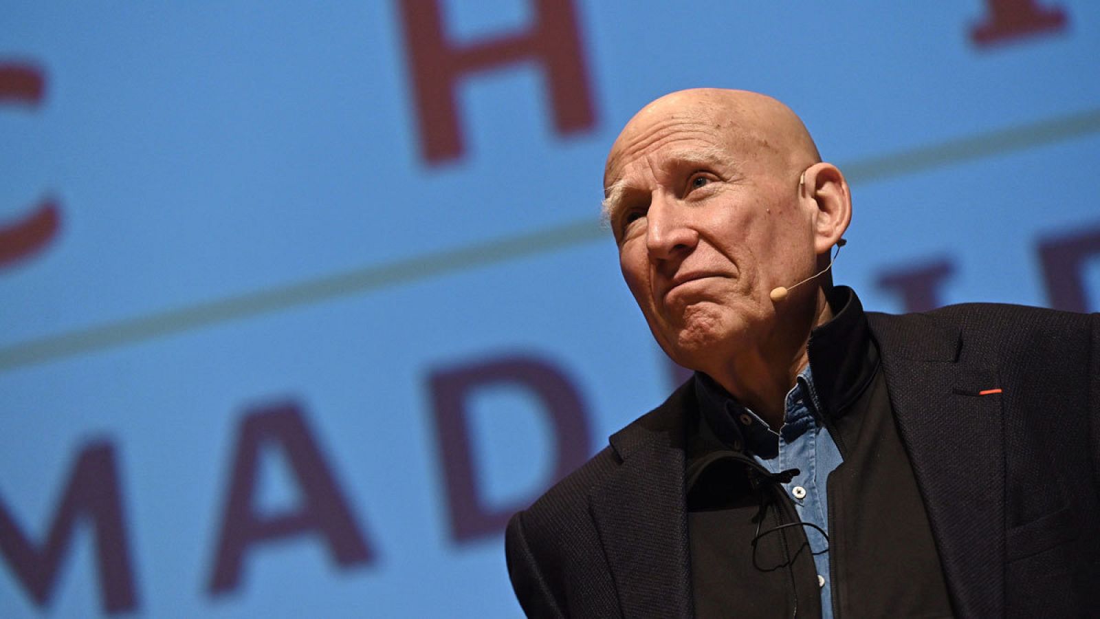  Sebastiao Salgado: "Estamos en la orilla de perder toda la Amazonia"