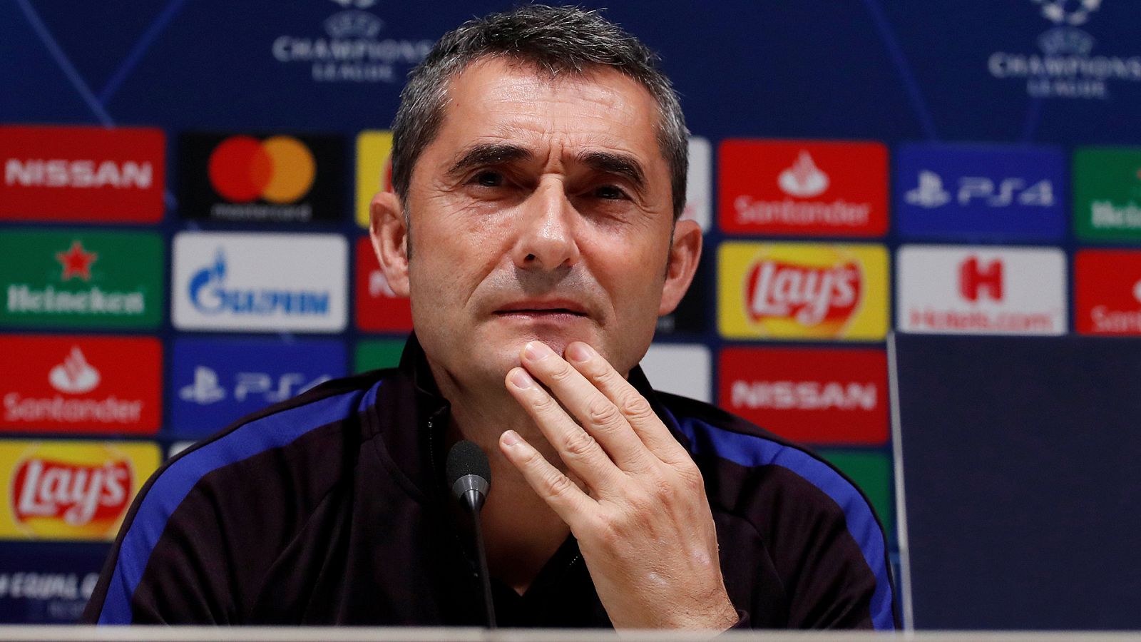 Ernesto Valverde, en rueda de prensa.