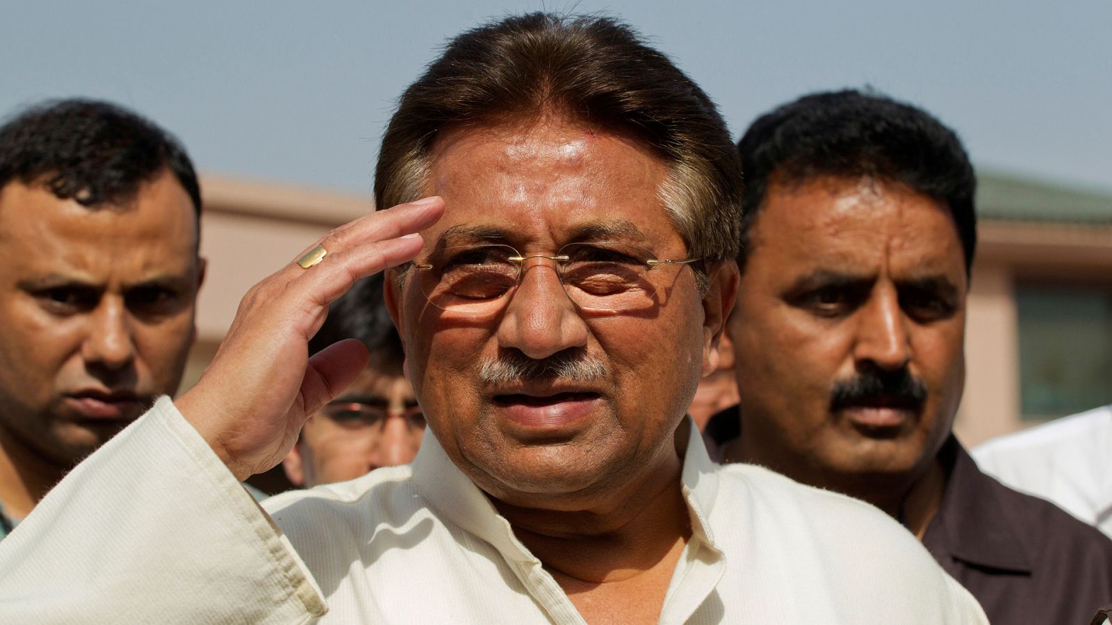 El expresidente de Pakistán, Pervez Musharraf sentenciado a muerte