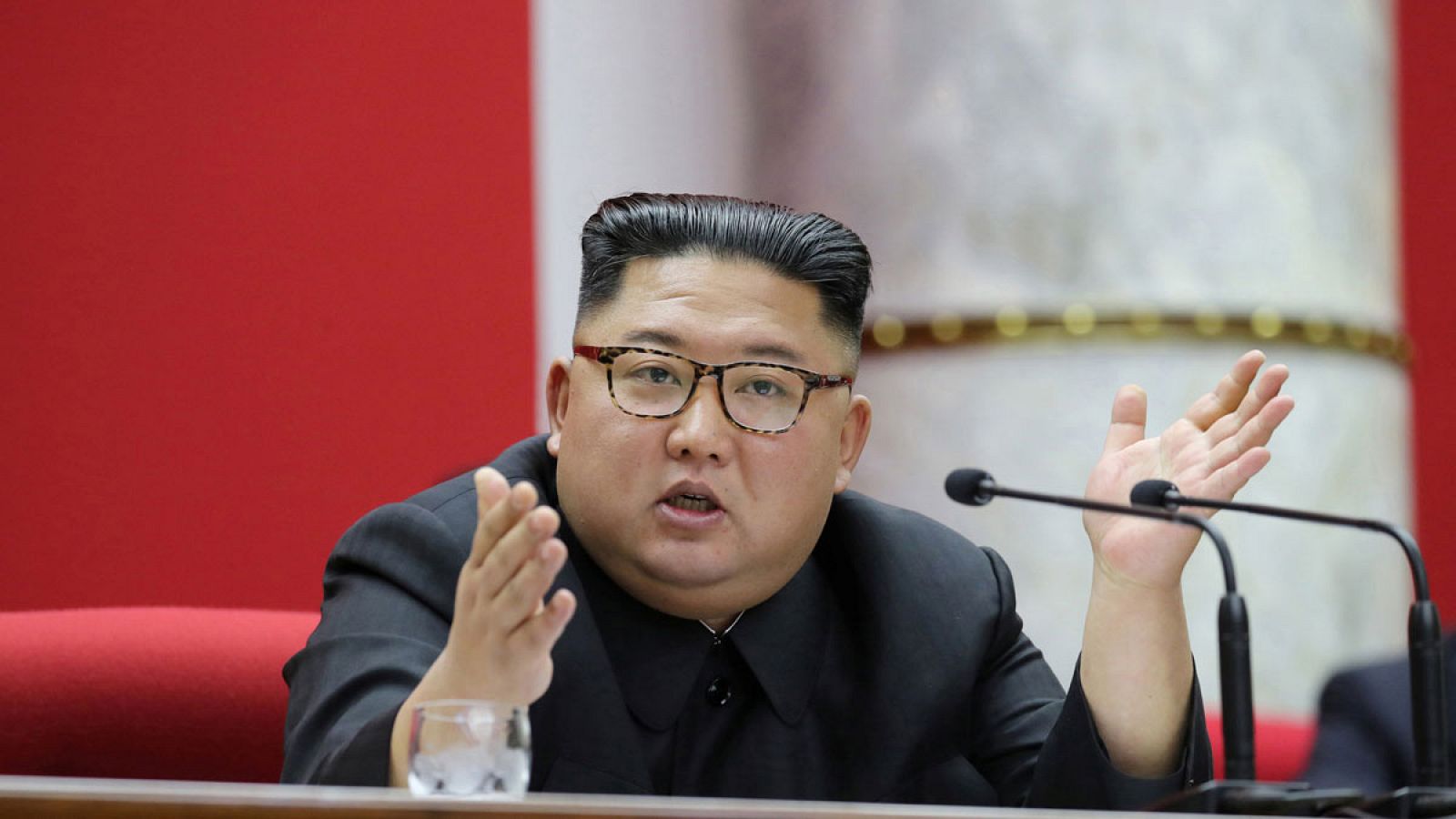 Kim Jong-un en una reunión del Comité Central del Partido de los Trabajadores de Corea del Norte.