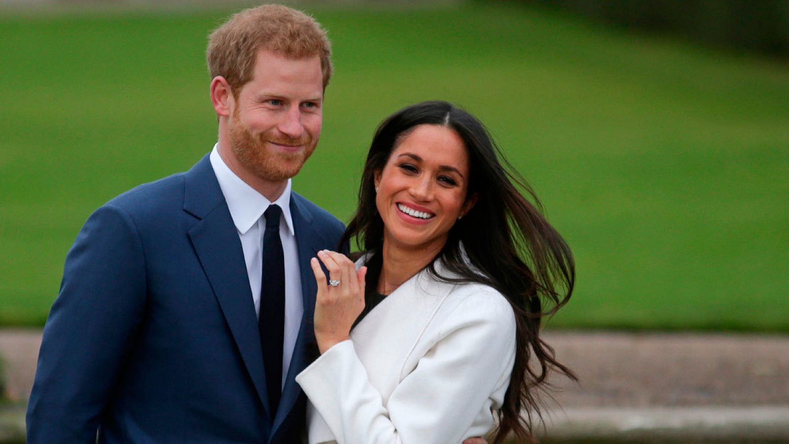 El príncipe Henry y Meghan Markle renunciaron a sus funciones principales en la familia real británica