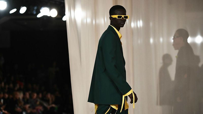 Virbil Abloh, director creativo de Off-White, explora otros mundos estéticos.