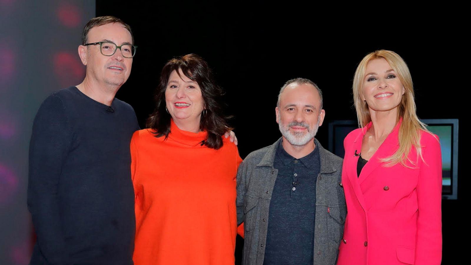 Cayetana Guillén Cuervo con Manuel Martín Cuenca, Adelfa Calvo y Javier Rodríguez