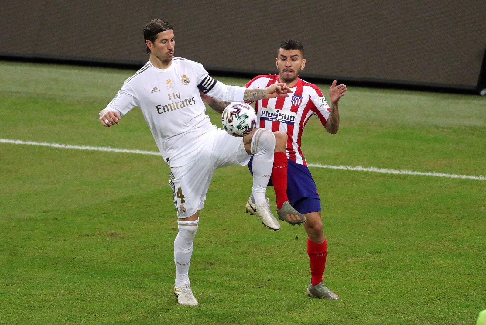 Ramos (i) y Correa, en la final de la Supercopa de hace tres semanas