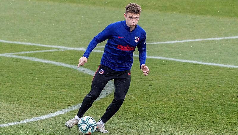 El defensa del Atlético de Madrid Kieran Trippier, durante un entrenamiento