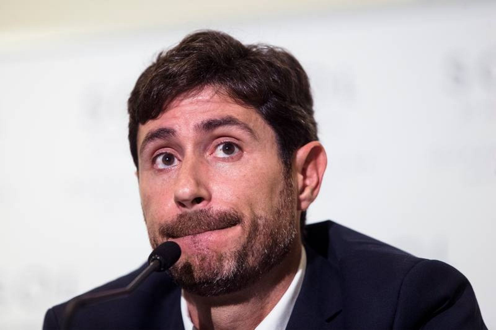 El exentrenador del Málaga Víctor Sánchez del Amo durante una rueda de prensa.