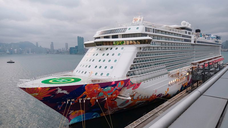 Fotografía del crucero 'World Dream', que fue retenido al entrar en Taiwán.