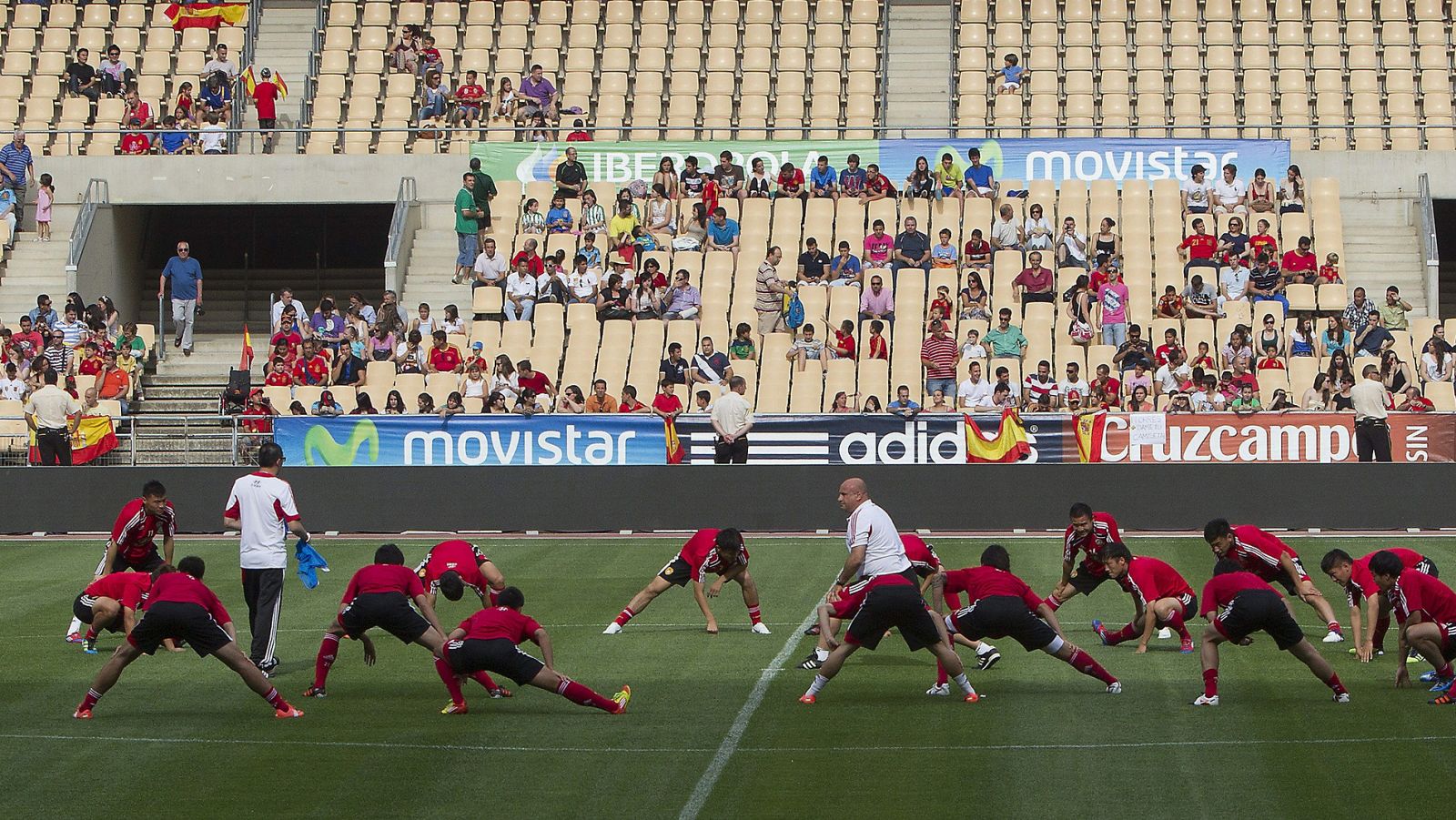 Imagen de un entrenamiento de China con motivo del amistoso de 2012 contra España en La Cartuja.