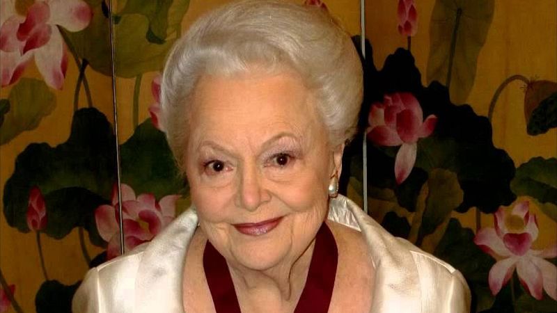 Olivia de Havilland es la última gran estrella del Hollywood de los años 30, 40 y 50.