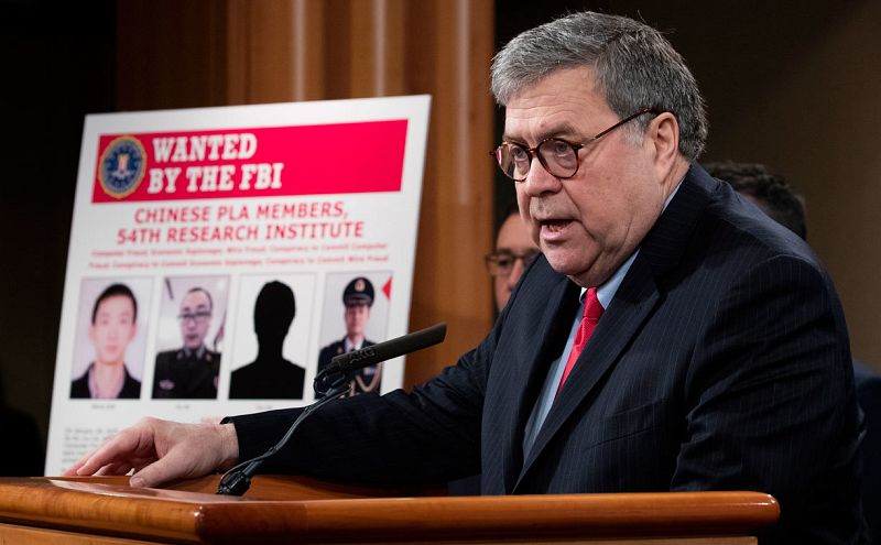 El Fiscal General de los Estados Unidos, William Barr, durante la conferencia de prensa con funcionarios del Departamento de Justicia, en Washington