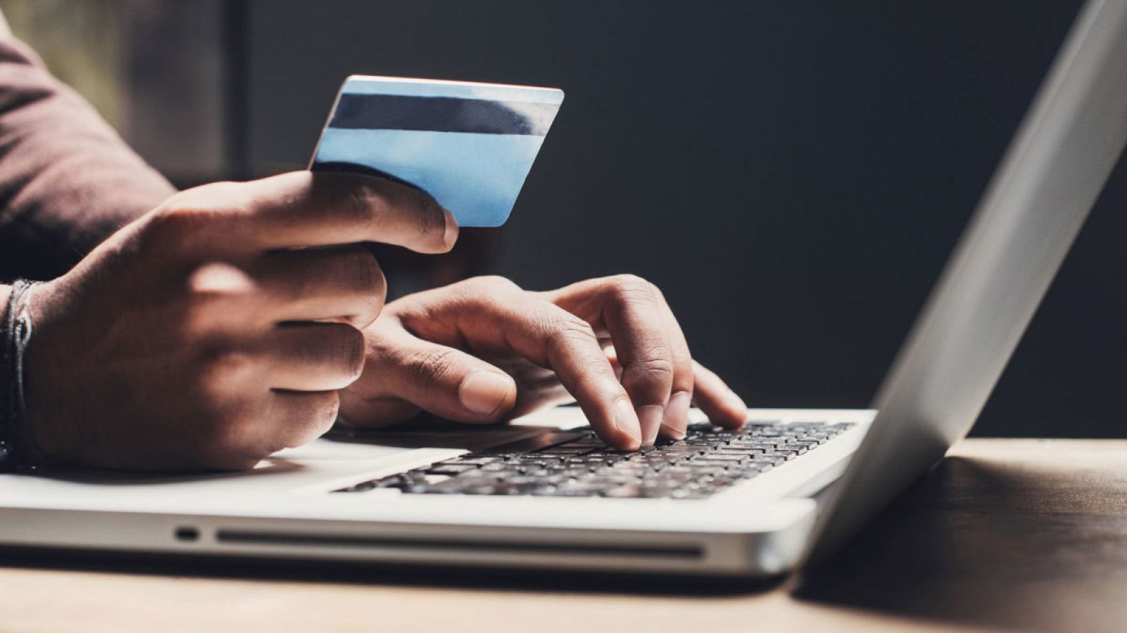  Las cinco acciones contidianas que ponen en riesgo la seguridad de los datos