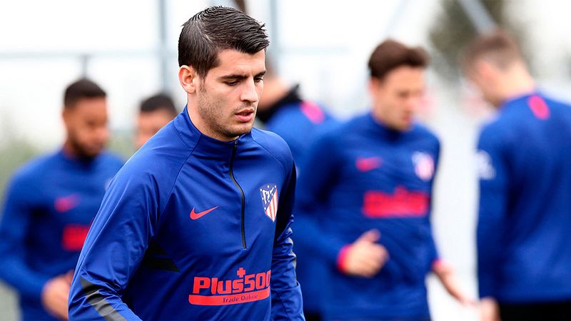 Morata entrena con el grupo