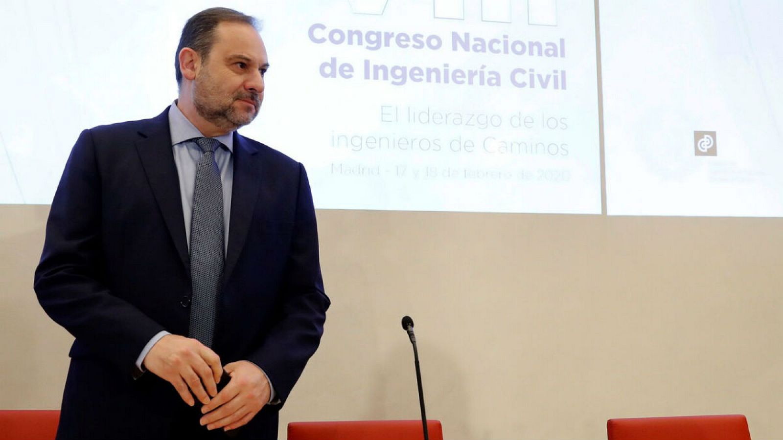 El ministro de Transportes, Movilidad y Agenda Urbana, José Luis Ábalos, inaugura el VIII Congreso Nacional de Ingeniería Civil, organizado por el Colegio de Ingenieros de Caminos, Canales y Puertos en Madrid.