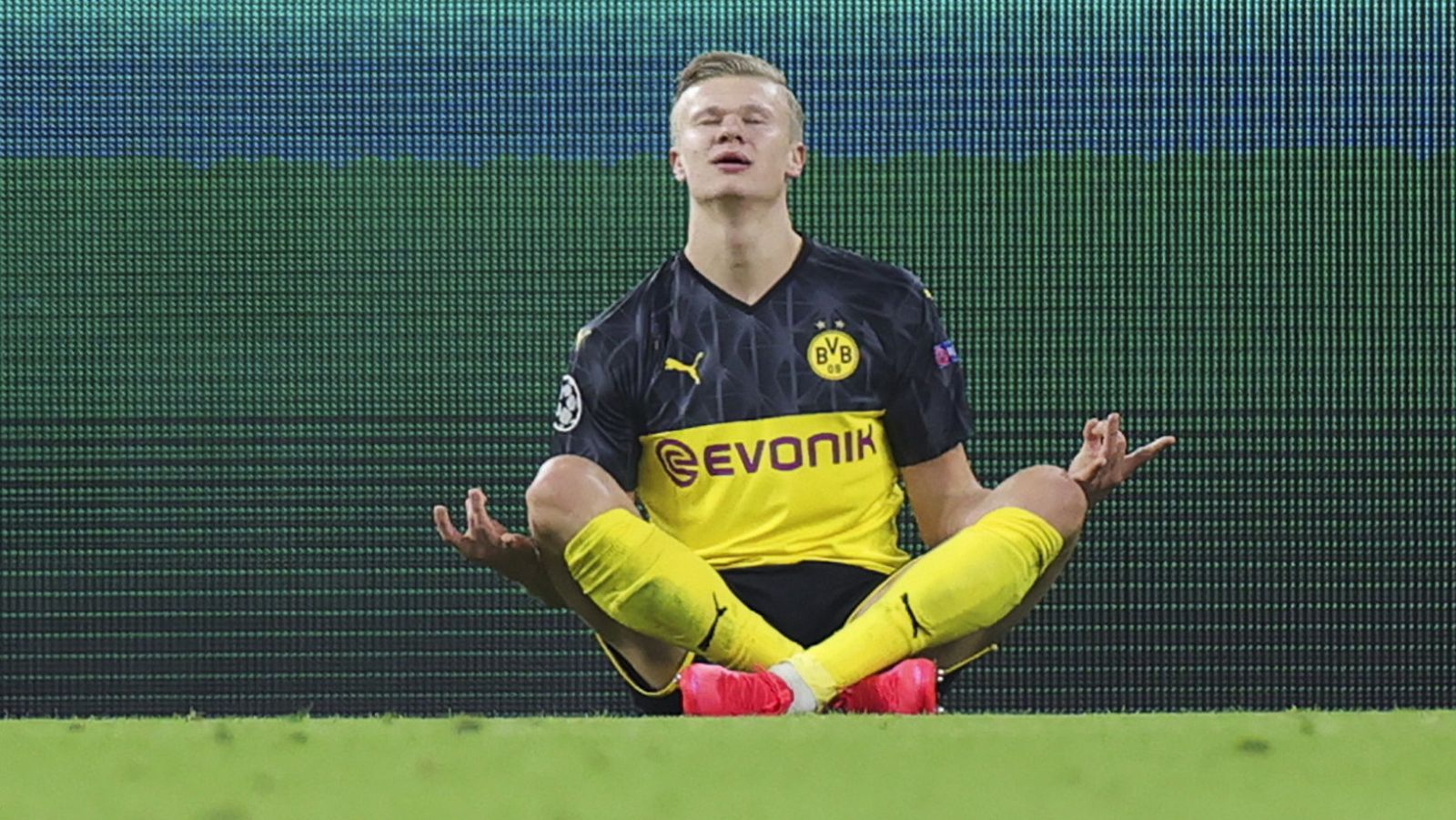 Borussia Dortmund vs Paris Saint-Germain