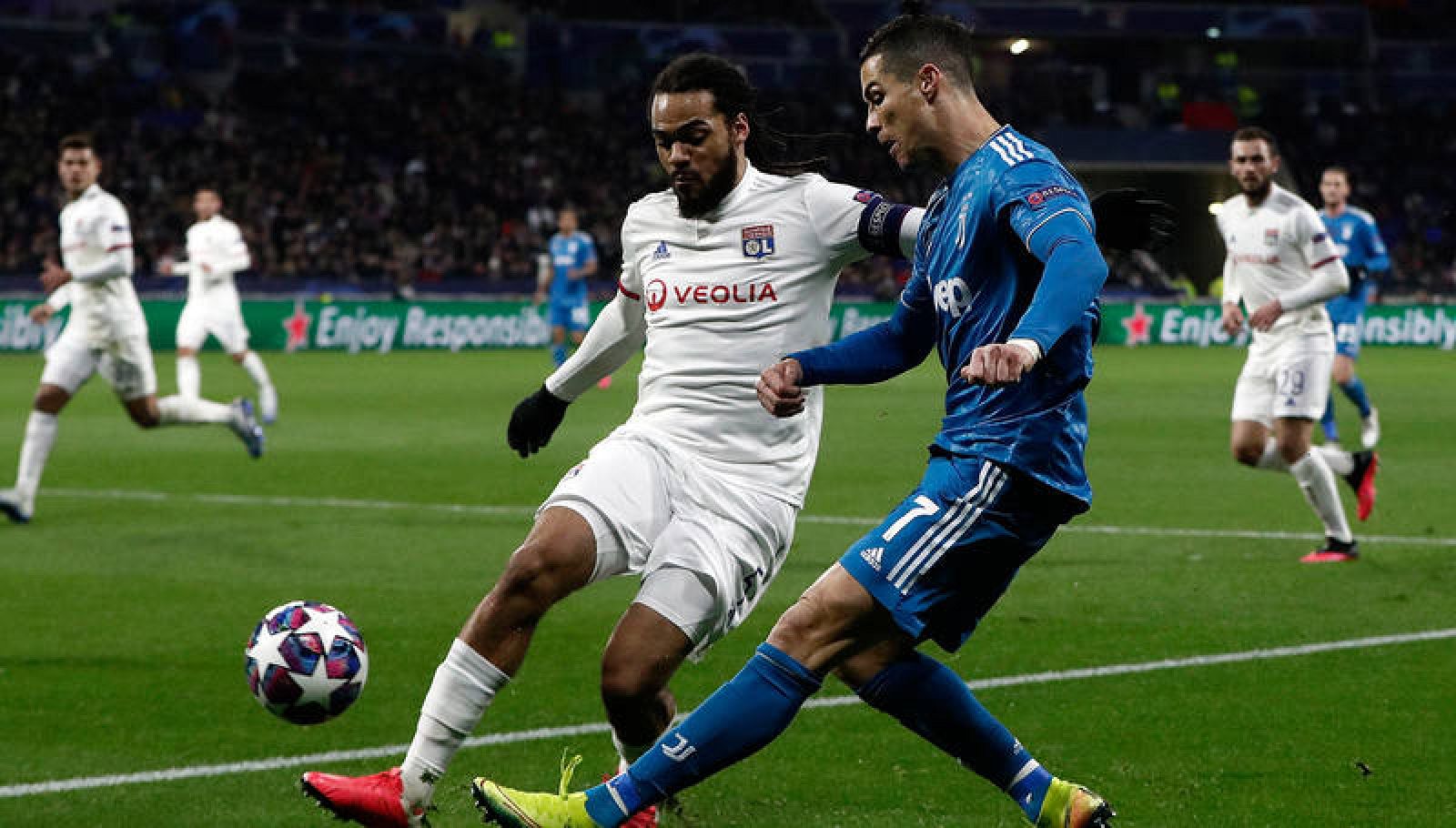 Cristiano Ronaldon, en el partido contra el Olympique de Lyon.