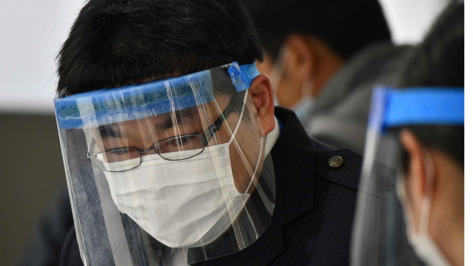 El jefe del equipo médico chino dice que la epidemia del coronavirus durará globalmente hasta junio