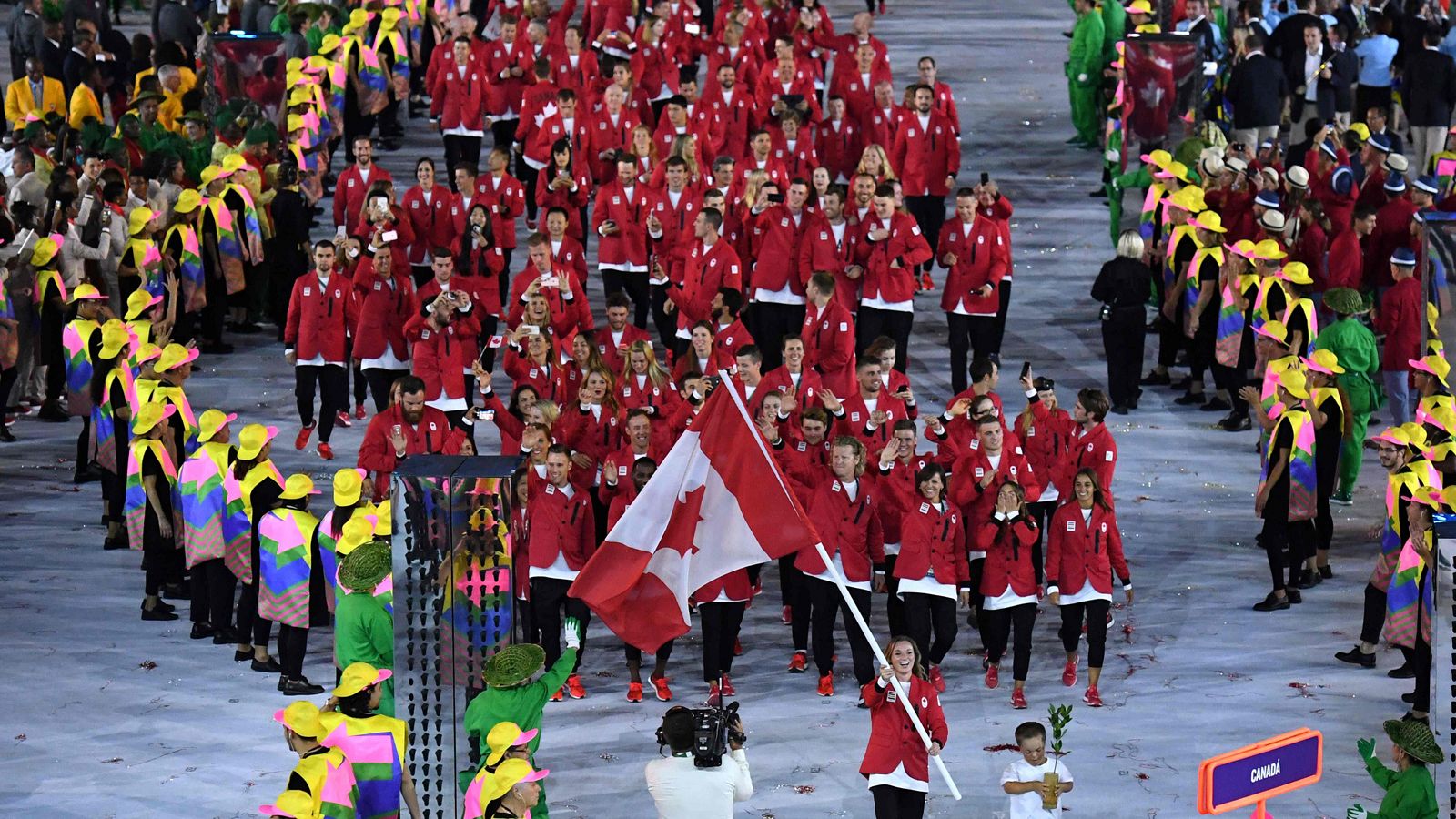 La delegación canadiense, en la ceremonia de apertura de los Juegos de Río 2016.