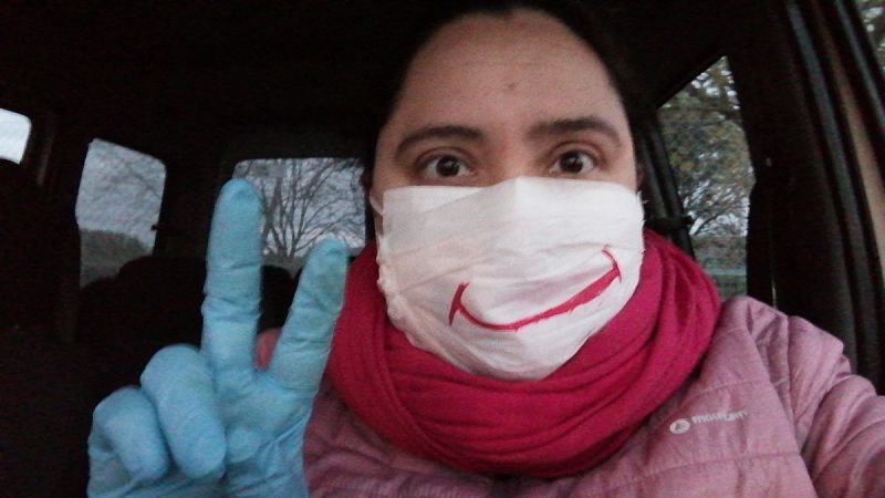 Raquel, payasa y autónoma, no pierde la sonrisa