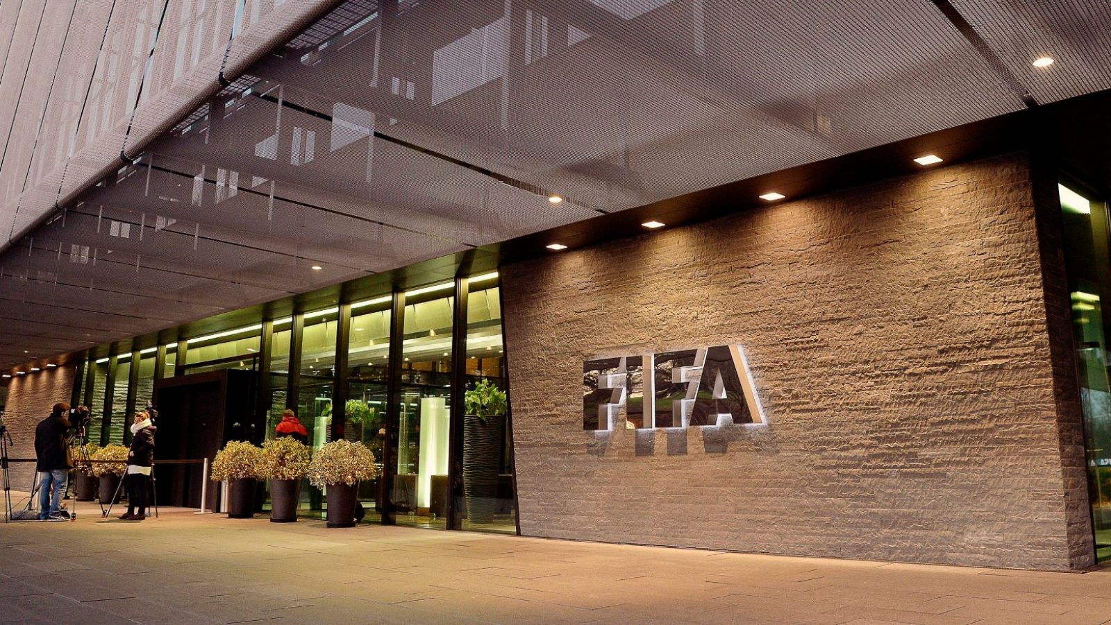 Vista del exterior de la sede de la FIFA en Zúrich, Suiza