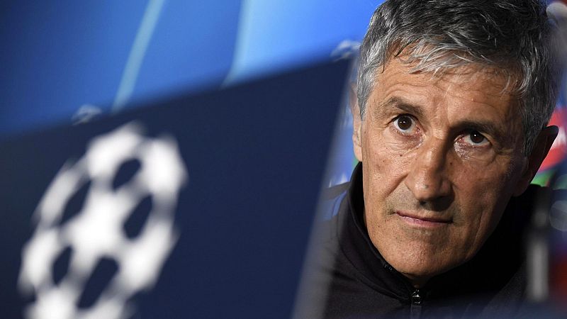 Imagen de archivo del entrenador del FC Barcelona Quique Setién durante una rueda de prensa previa a una jornada de Champions.