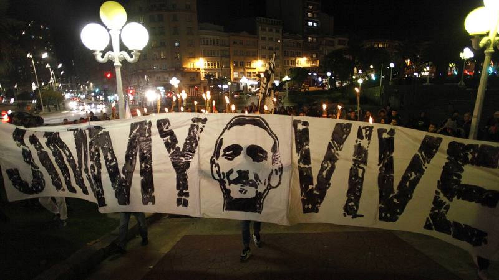 Pancarta en apoyo al hincha del Deportivo 'Jimmy'