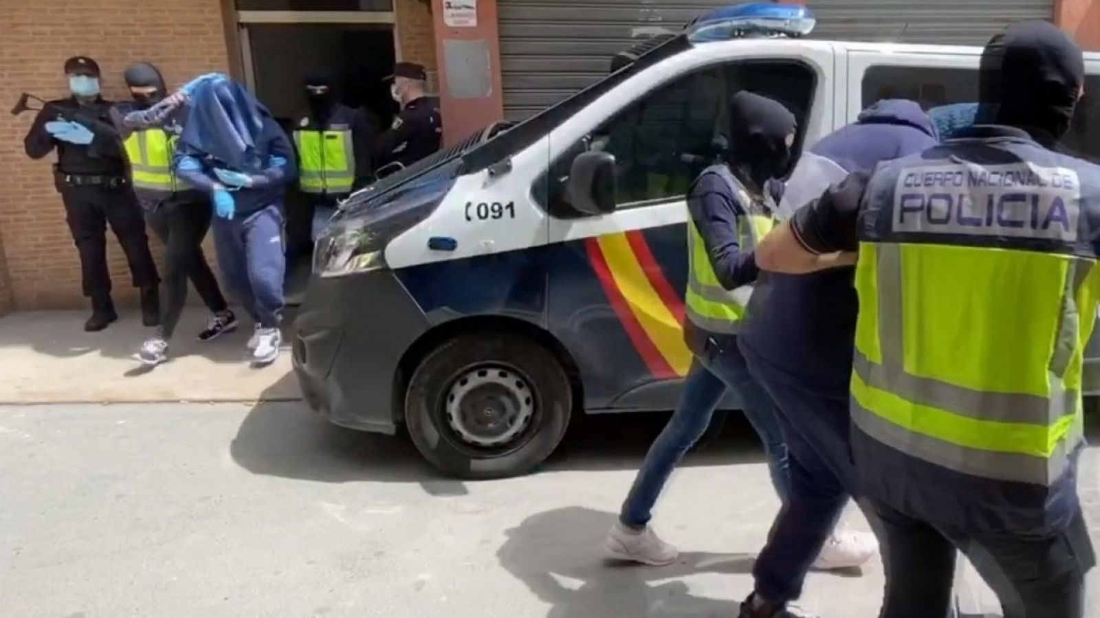 Miembros de la Policía Nacional detienen en Almería a uno de los terrroristas del Daesh más buscados de Europa.