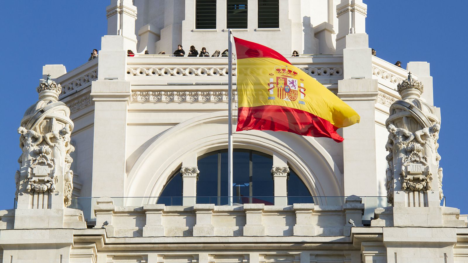 Palacio de Comunicación, comúnmente conocido como Palacio de Cibeles, ubicado en la Plaza de Cibeles en Madrid, España.