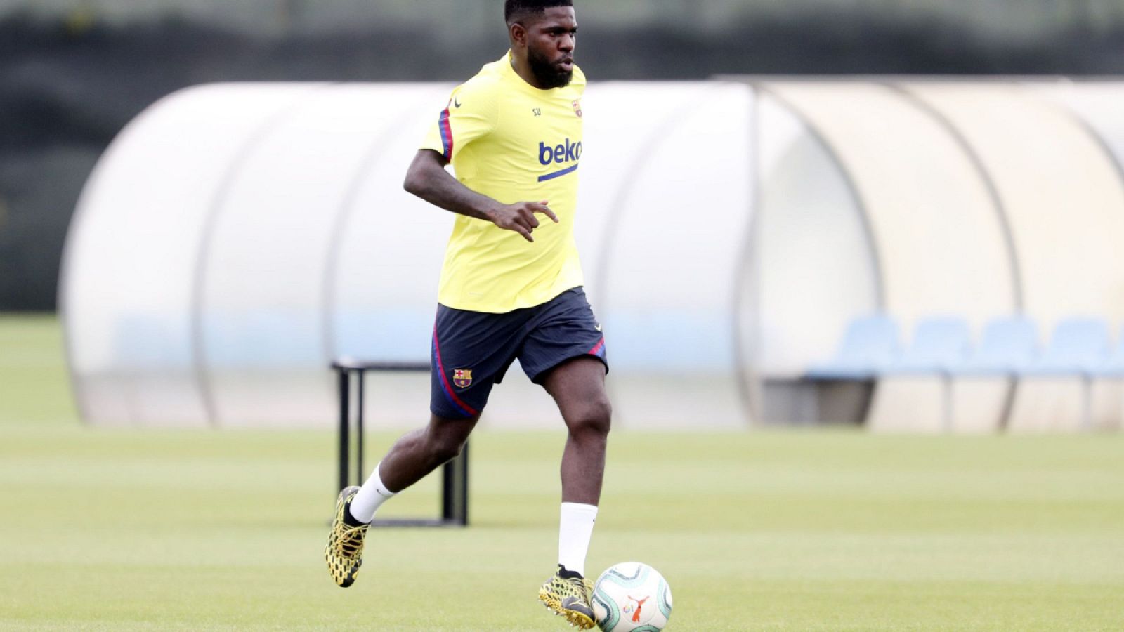 Imagen: Umtiti realiza el entrenamiento individual