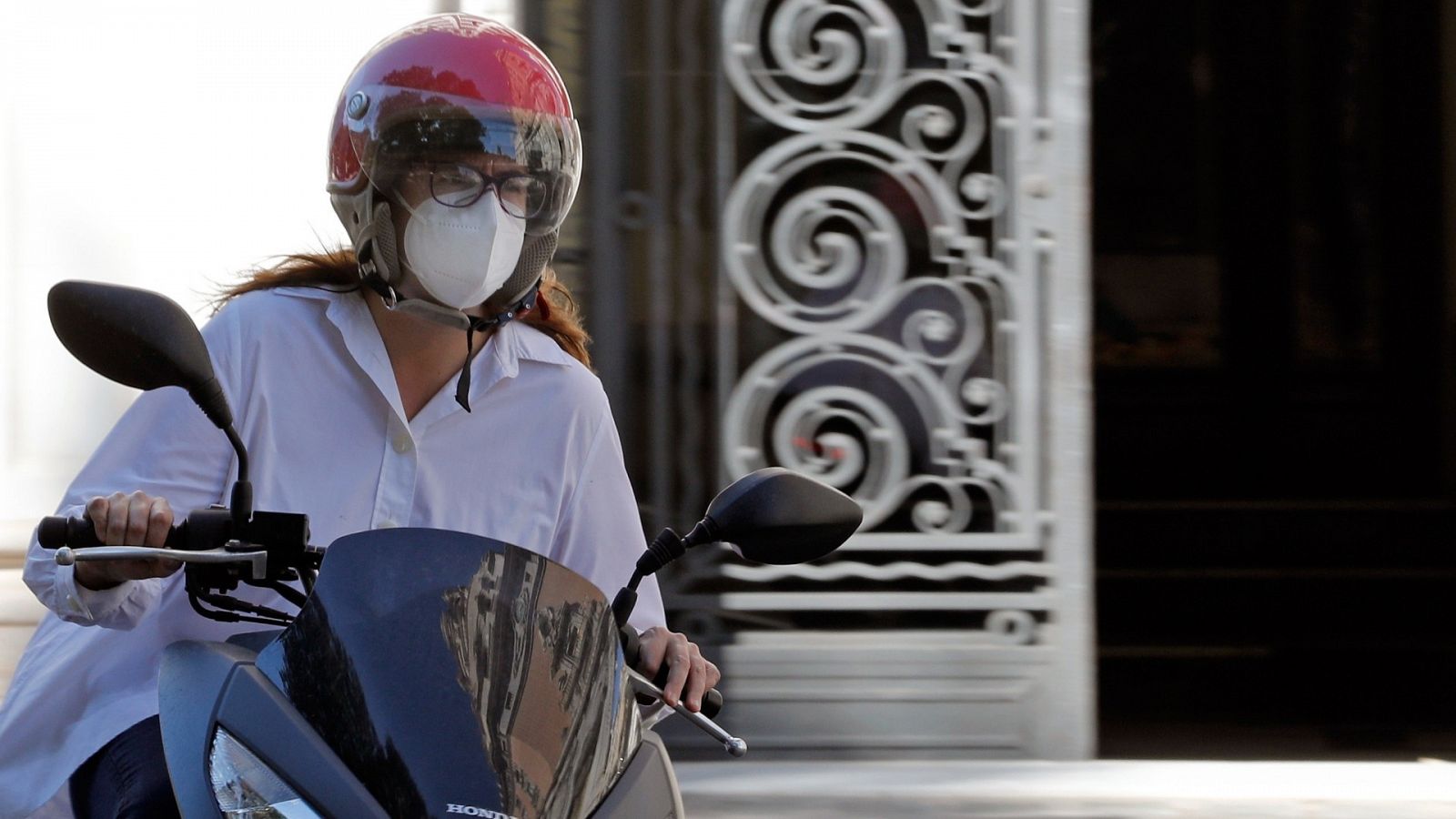 El uso de mascarillas es obligatorio a partir de hoy para mayores de 6 años