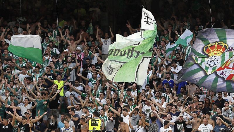 La afición del Betis, en un partido en el Benito Villamarín.