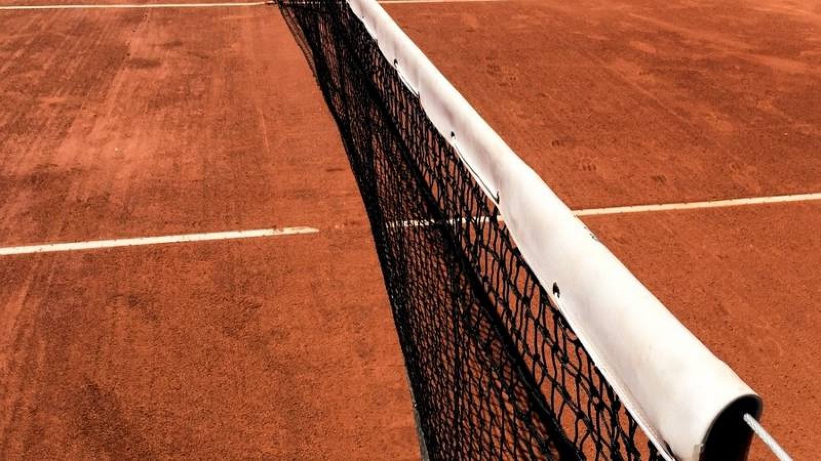 Detalle de una pista de tenis.