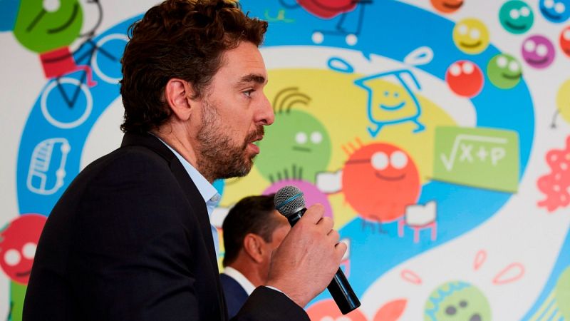 El pívot española Pau Gasol en un acto comercial.