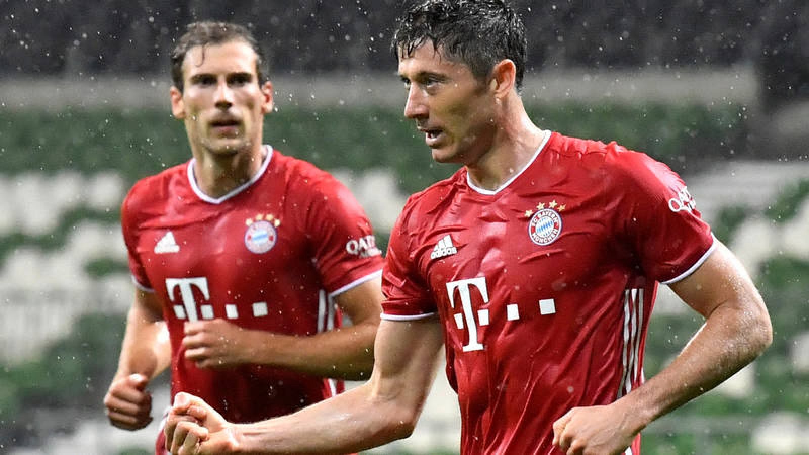 Robert Lewandowski celebra el gol del 0-1 ante el Bremen