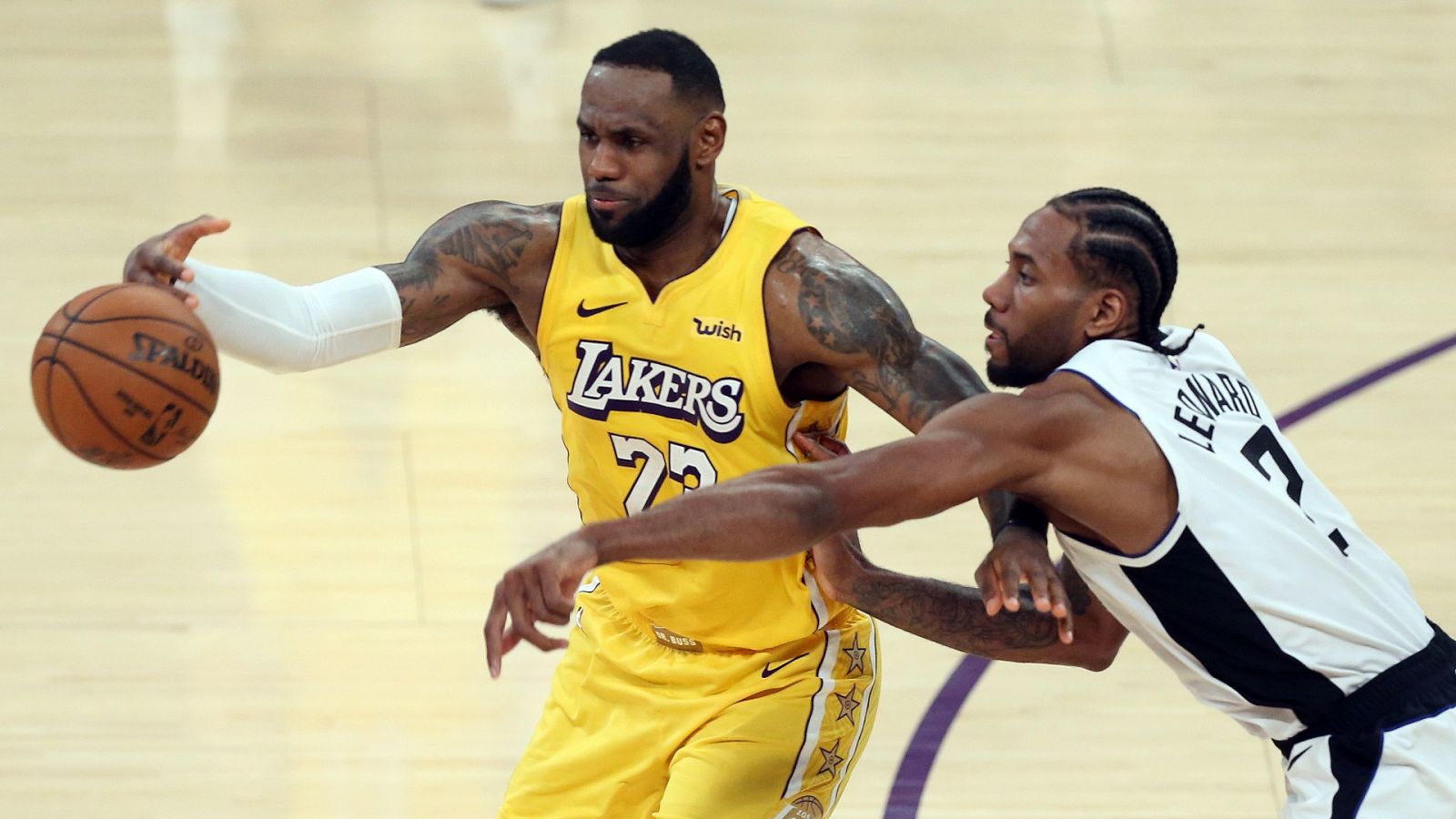 Lebron-Leonard