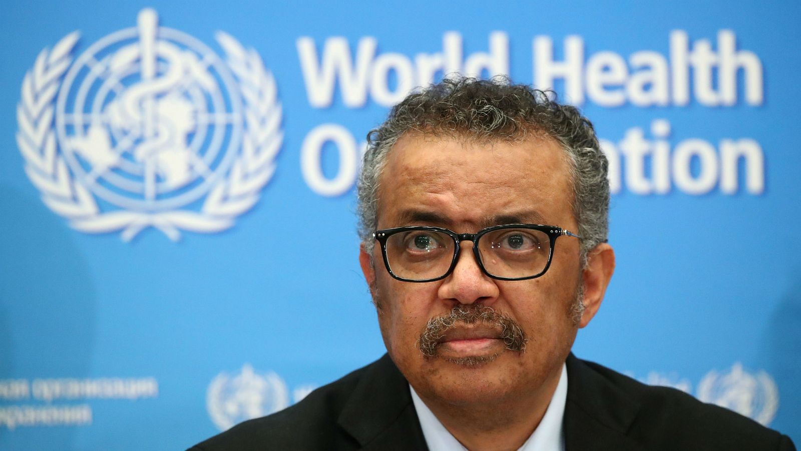 El director general de la Organización Mundial de la Salud (OMS), Tedros Adhanom Ghebreyesus, durante una rueda de prensa ante los medios en febrero de 2020.