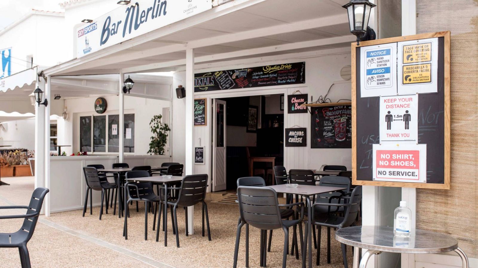 La bajada de precios del turismo agudiza la caída del IPC