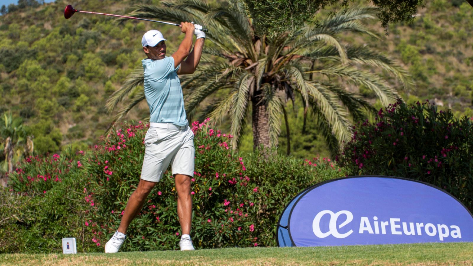 El tenista Rafa Nada sigue mejorando su golf