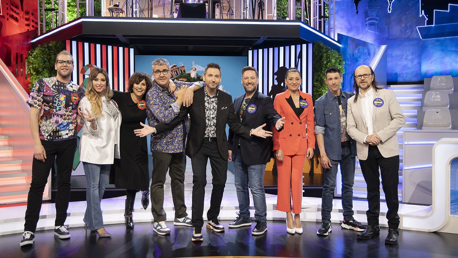 Frank Blanco junto a Flo y Carlos Latre, capitanes de los equipos de 'Typical Spanish'