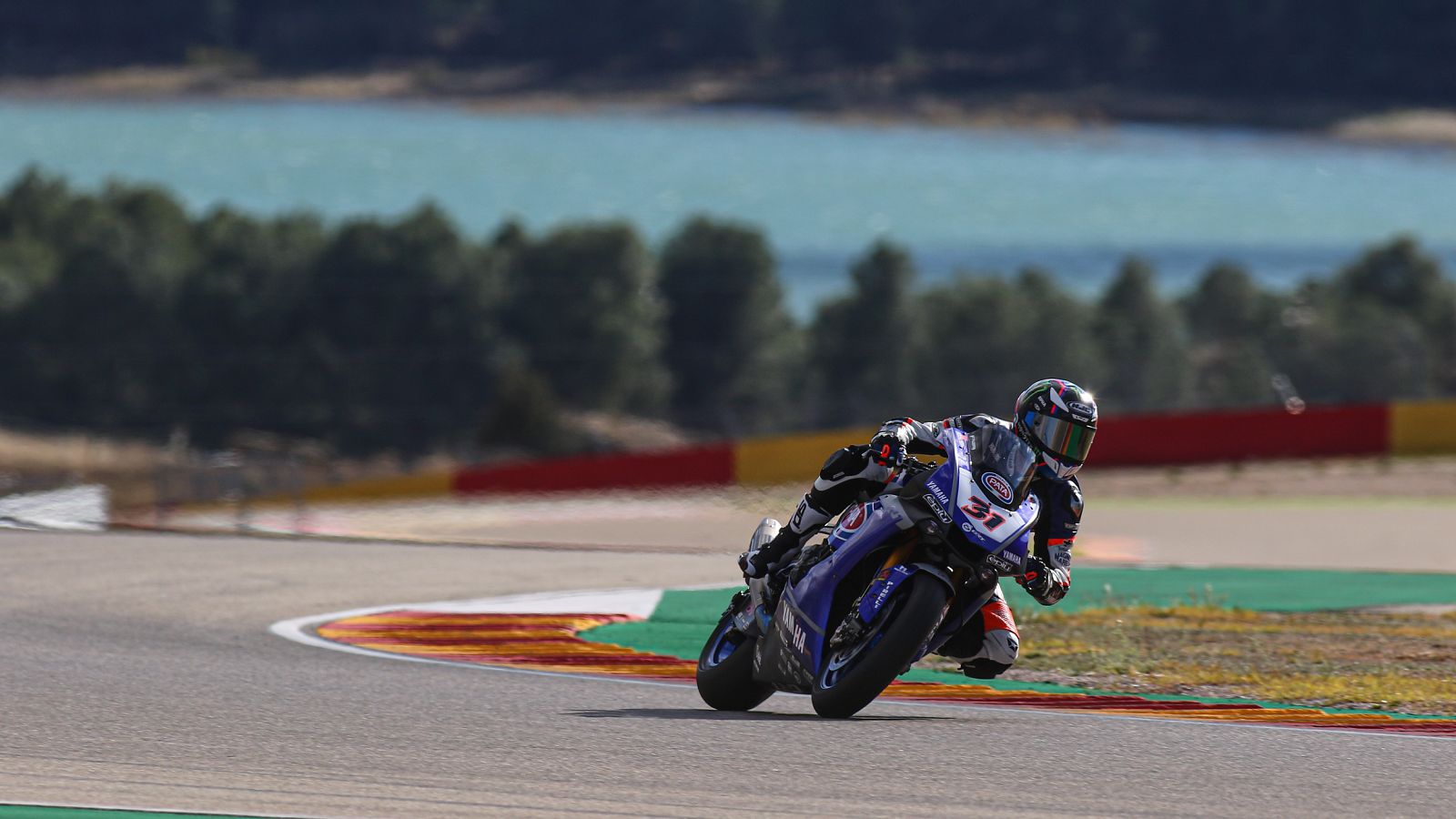 Imagen de los entrenamientos de pretemporada del WorldSBK en Motorland Aragón.